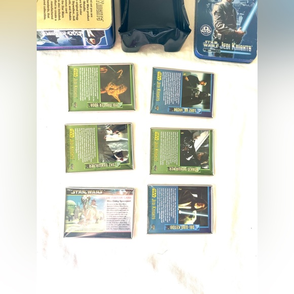 STAR WARSCard Sets JEDI KNIGHTS EMBOSSED Metal Set:6 SEALED Original Tin 1997 - Picture 3 of 4